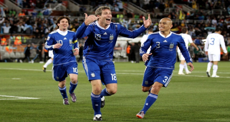 维安纳斯vs卡拉赫拉直播_高清在线维安纳斯vs卡拉赫拉直播_维安纳斯vs卡拉赫拉直播免费高清无插件-24直播